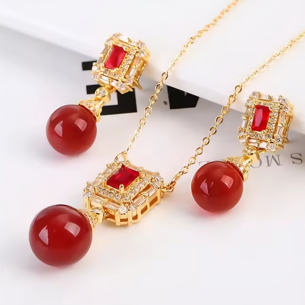 Elegant Gold and Red Jewelry Set.. 18K Gold Plated